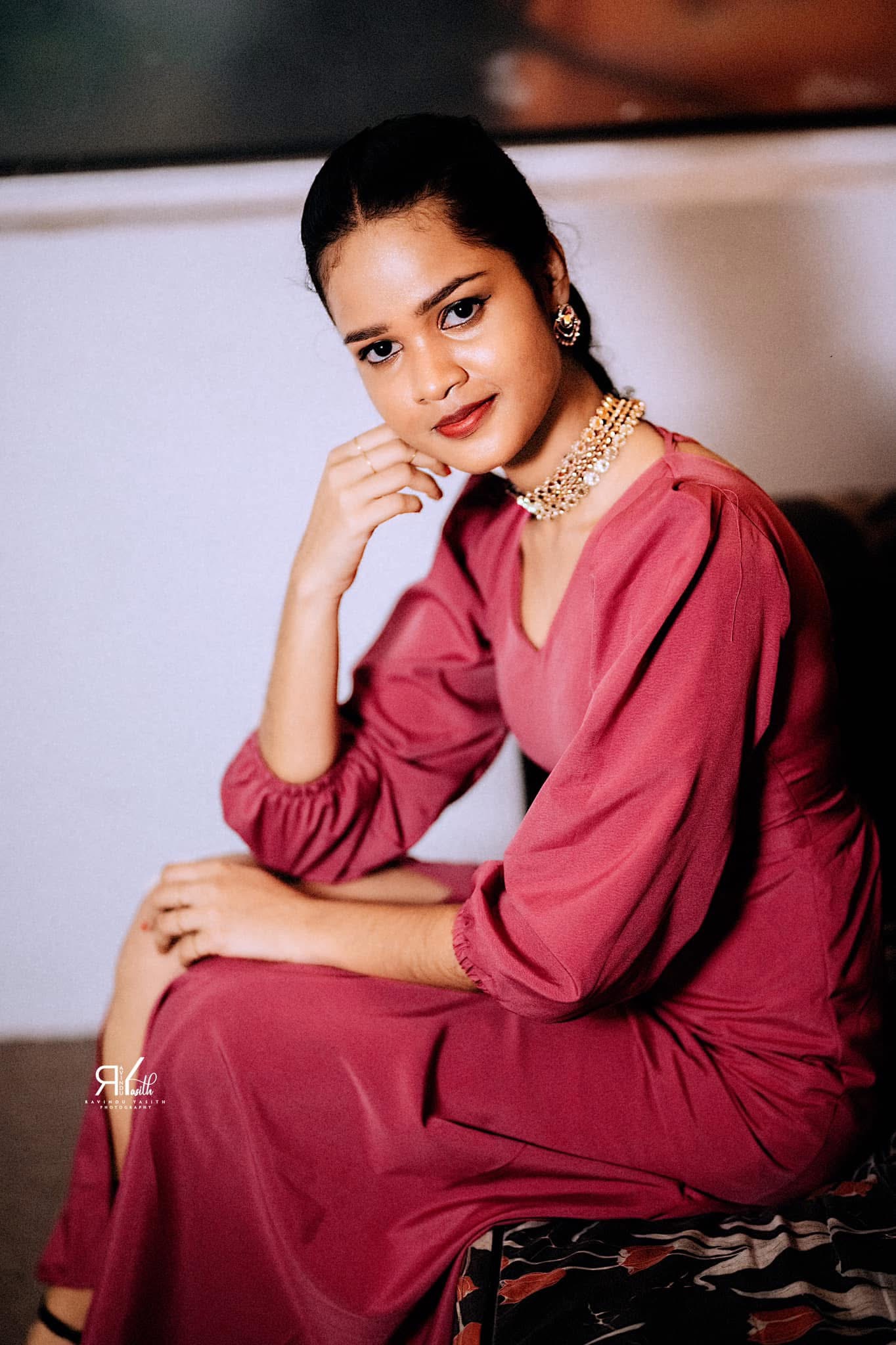 Birthday Shoot Gold Package - Image 8